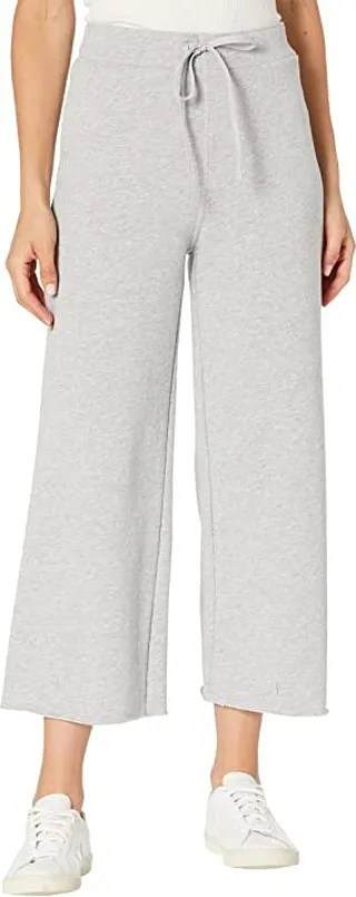 Carbon38 French Terry Capri Sweatpants (Heather Grey) Women's Clothing