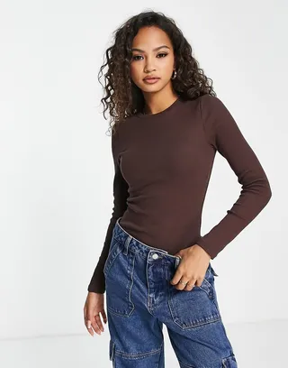New Look ribbed crew neck bodysuit in brown