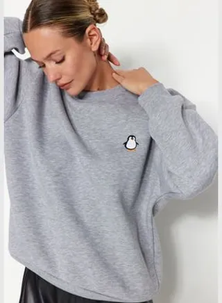 Gray Animal With Embroidery Regular/Regular Fit Knitted Sweatshirt with Fleece Inside TWOAW24SW00196