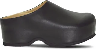 Forma flatform clogs