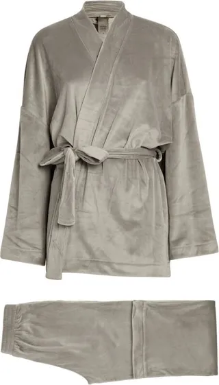 Skims Velour Wrap Pyjama Set
