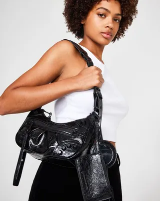 Bglowing Black