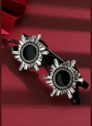Trendy Designer Stone Western Wear Sunglass For Women