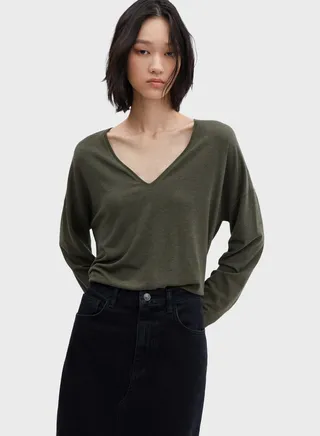 V-Neck Knitted T-Shirt