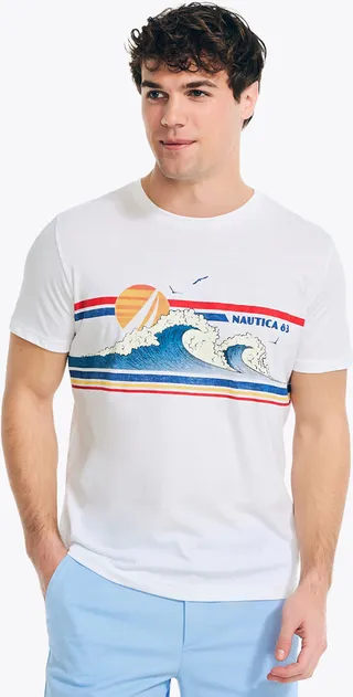 Sustainably Crafted Wave Graphic T-Shirt