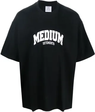 VETEMENTS- Logo T-shirt