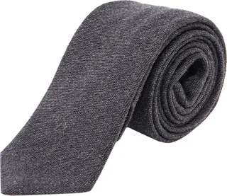Wool tie