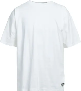 T-shirt White