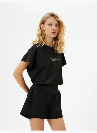 Sport T-Shirt Relax Cut Short Sleeve Crew Neck Printed Detail