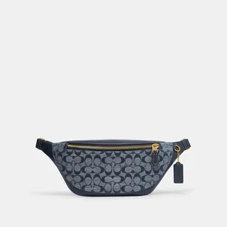 Coach Outlet Warren Belt Bag In Signature Chambray