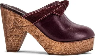 Clarita 100 Clog