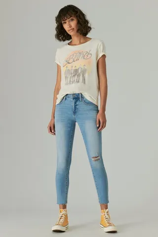 Ava Skinny