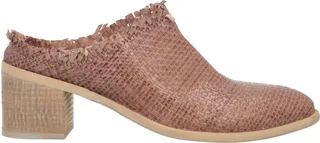 Mules & Clogs Light Brown