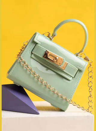 Solid Magnet Lock Sling Bag with Chain Strap
