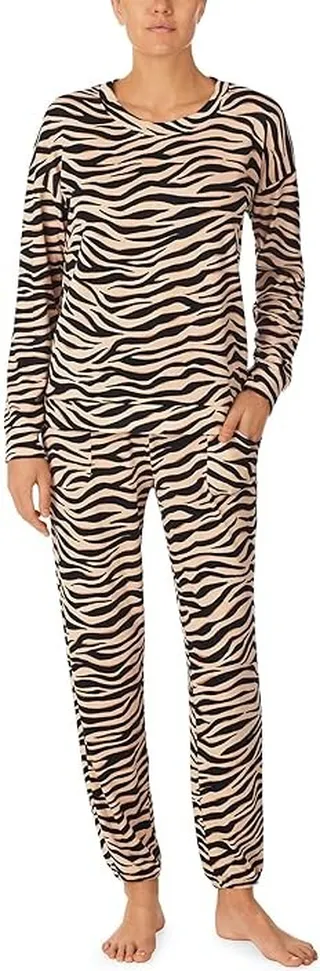 Kate Spade New York Long Sleeve Joggers PJ Set (Bold Zebra) Women's Pajama Sets