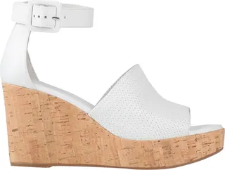 Mules & Clogs White