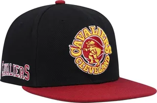 Men's Mitchell & Ness Black and Wine Cleveland Cavaliers Hardwood Classics Snapback Hat