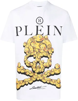 skull-print T-shirt