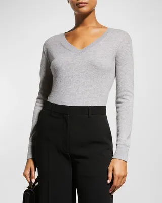 Weekend V-Neck Cashmere Pullover Sweater