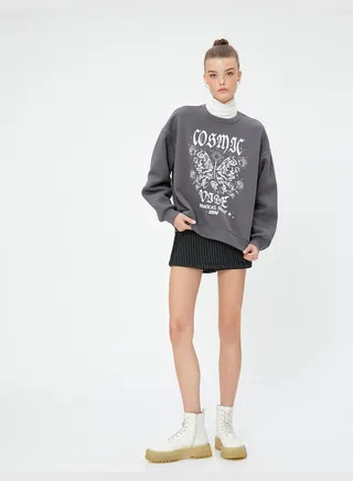 Relax Fit Printed Crew Neck Long Sleeve Sweatshirt