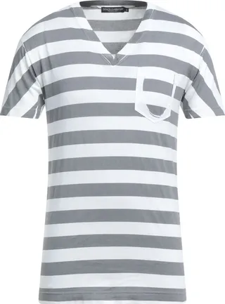 T-shirt White