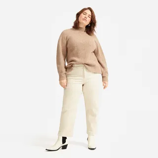 The Straight-Leg Crop