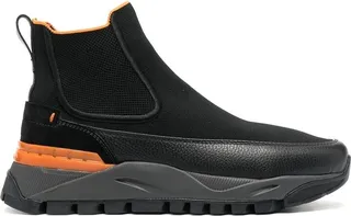contrast-panel Chelsea boots