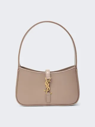 Le 5 À 7 Mini Hobo Rosy Sand