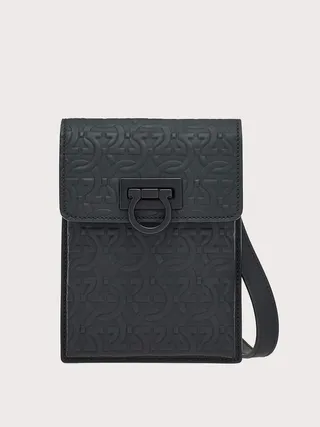 Ferragamo Men Gancini smartphone case Black