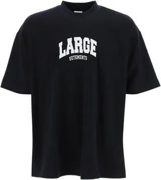 Vetements Contrasting Logo Patch T-Shirt