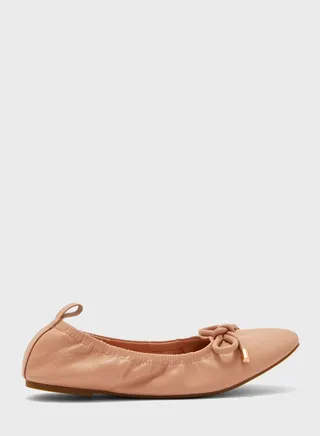 Round Toe Flat Ballerinas