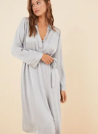Lace Detail Robe