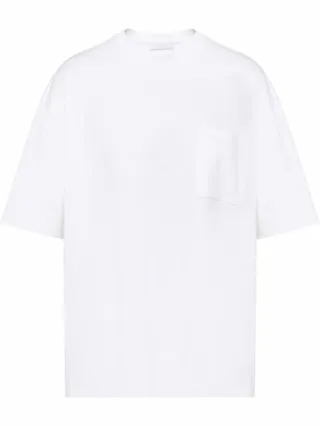 chest patch pocket T-shirt