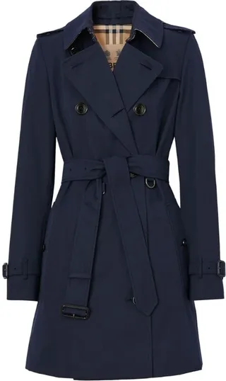 Burberry Short Chelsea Heritage Trench Coat
