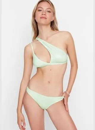 Green Bikini Bottoms TBESS22BA0321