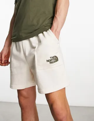 The North Face 'Earth Day' shorts in off