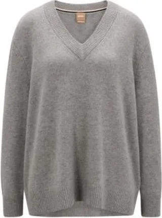 V-neck relaxed-fit sweater in cashmere