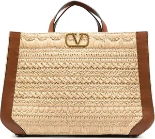 VLogo Signature embroidered raffia tote bag