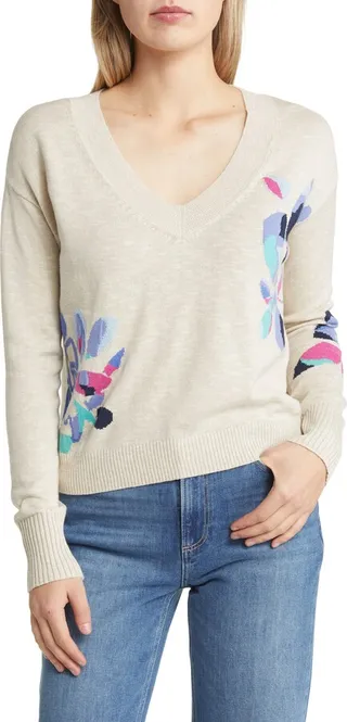 Blooming V-Neck Sweater