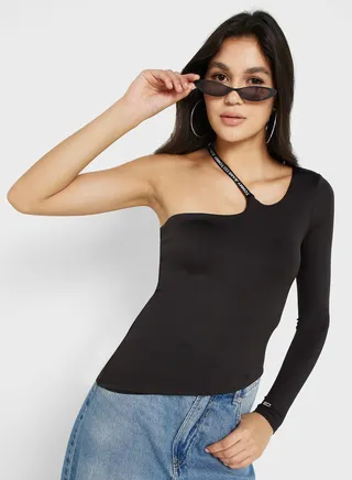 One Shoulder Asymmetric Hem Top