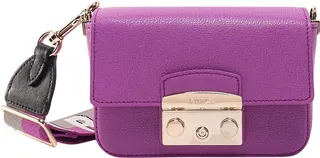 Leather shoulder bag with engraved logo