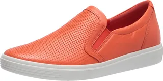 ECCO Women's Soft Classic Slip On Sneaker