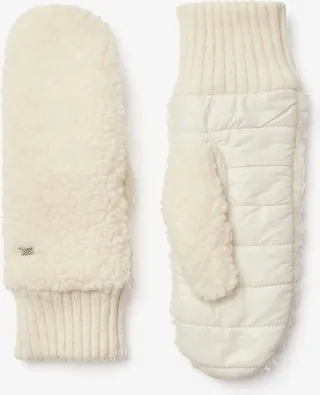 Alina Mittens in Powder