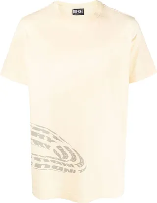 graphic-print T-shirt