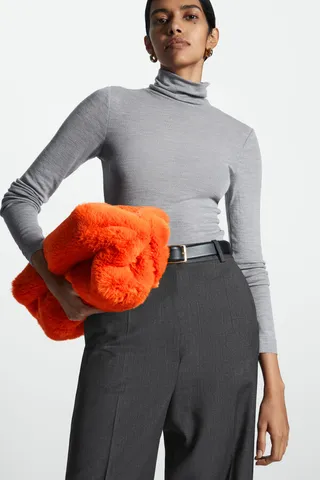 Slim-Fit Merino Wool Turtleneck Top