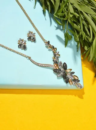 Gold Plated Designer Stone Necklace and Earring Set