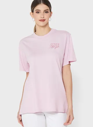 Crew Neck Graphic T-Shirt