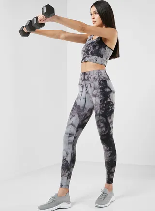 Printed Athletic Sports Bra & Leggings Set