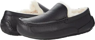 UGG Ascot Leather (Black Leather) Men's Slippers