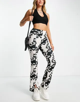 ASOS DESIGN skinny pants in 60s mono floral